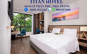 Titan Hotel - Formerly Known As Golden Lotus Central Hotel